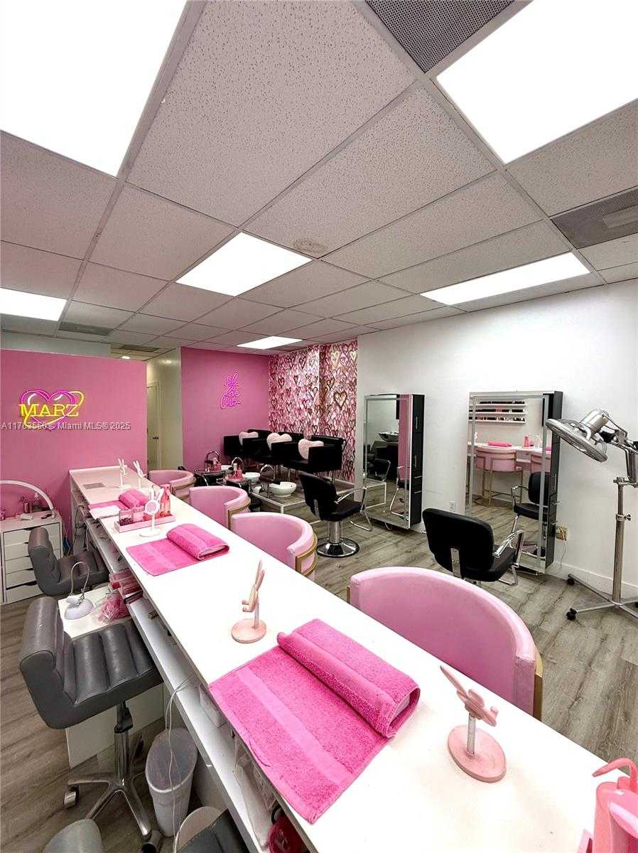 Small Image of Coral Gables Number 4