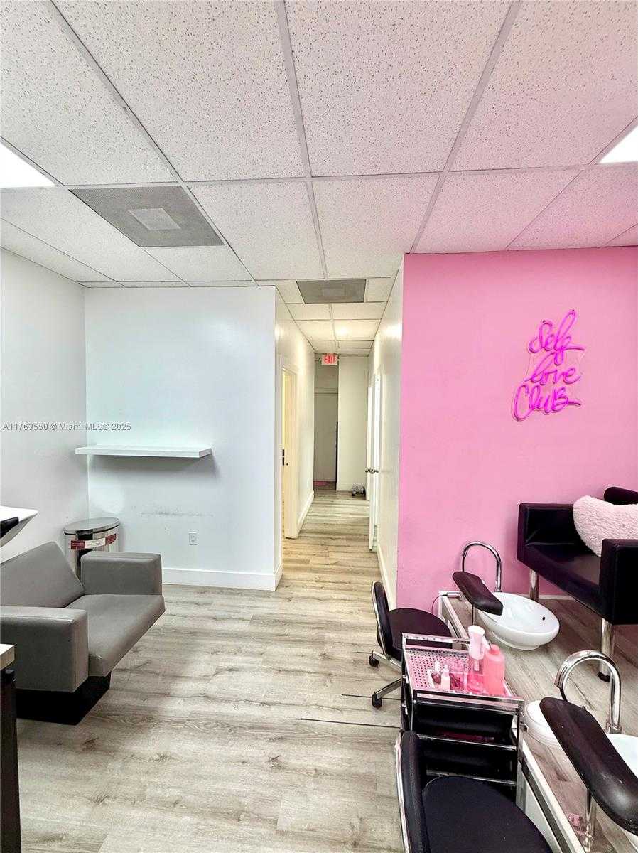 Small Image of Coral Gables Number 8