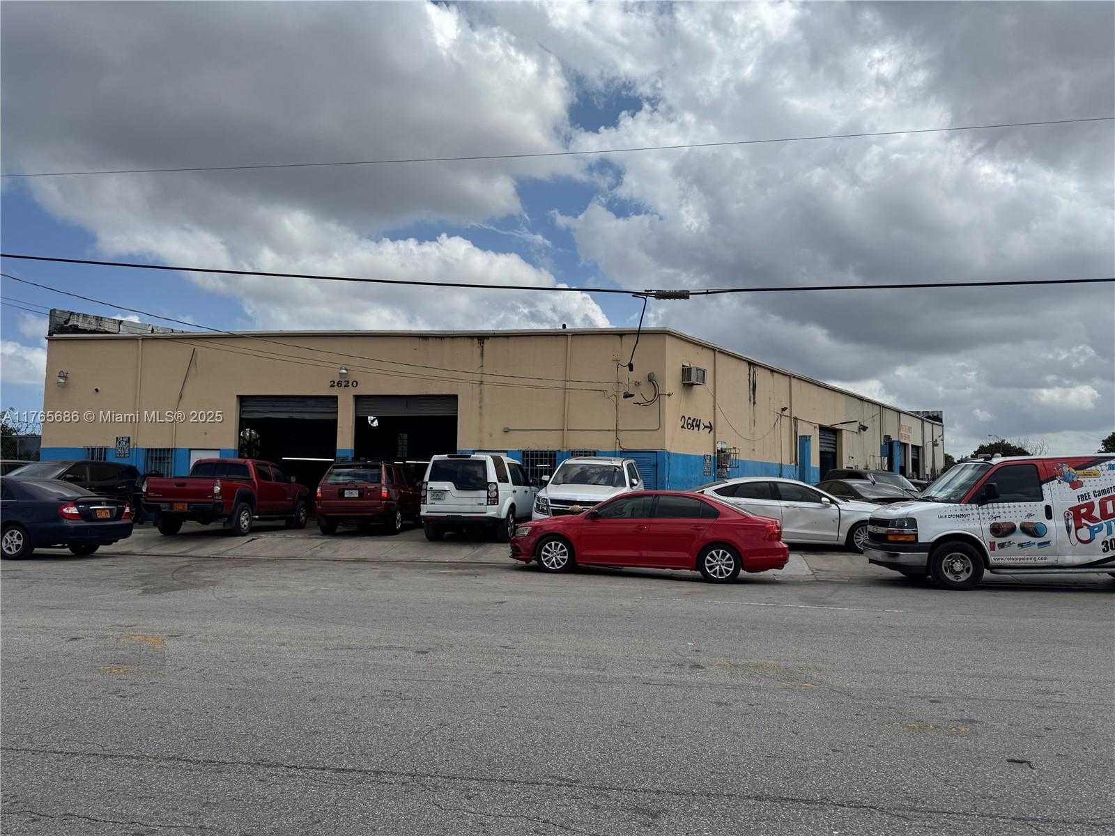 Small Image of 2620 SOUTH WEST ALI BABA AVE, Opa-Locka Number 2