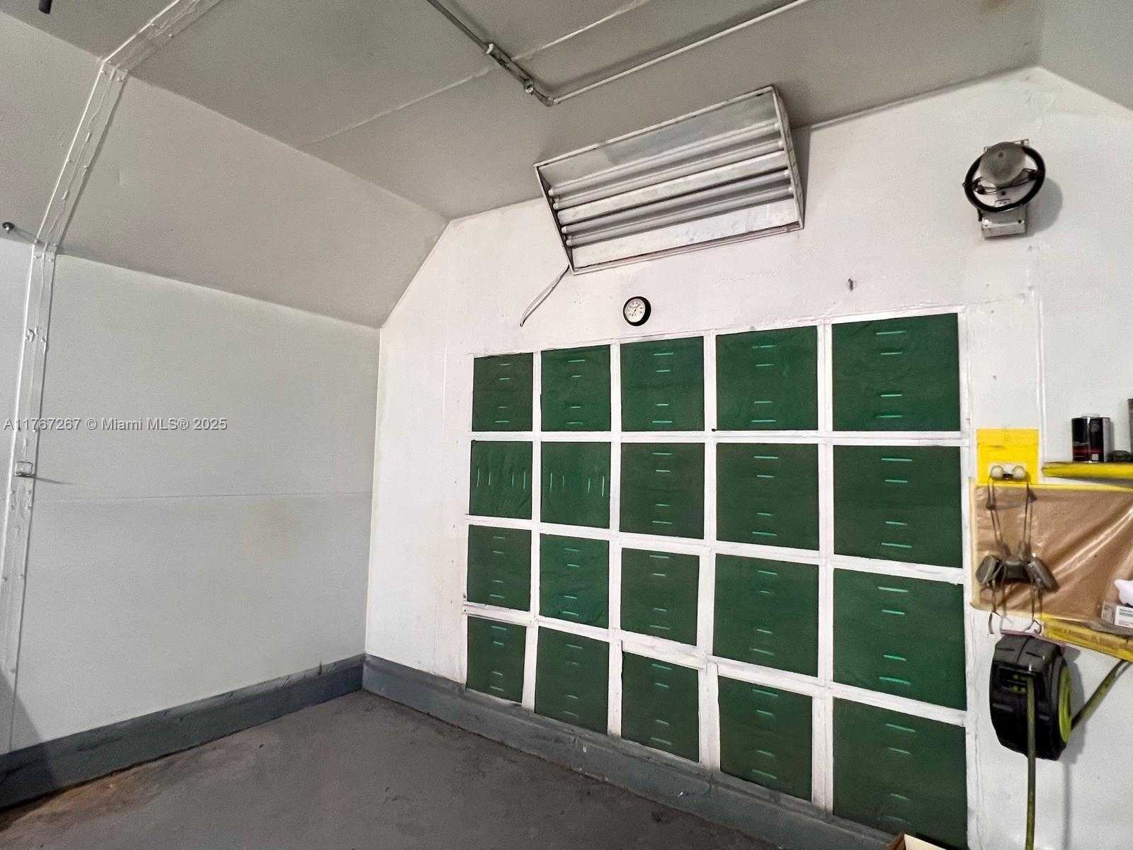 Small Image of BODY SHOP BUSINESS FOR SALE, Hialeah Number 10
