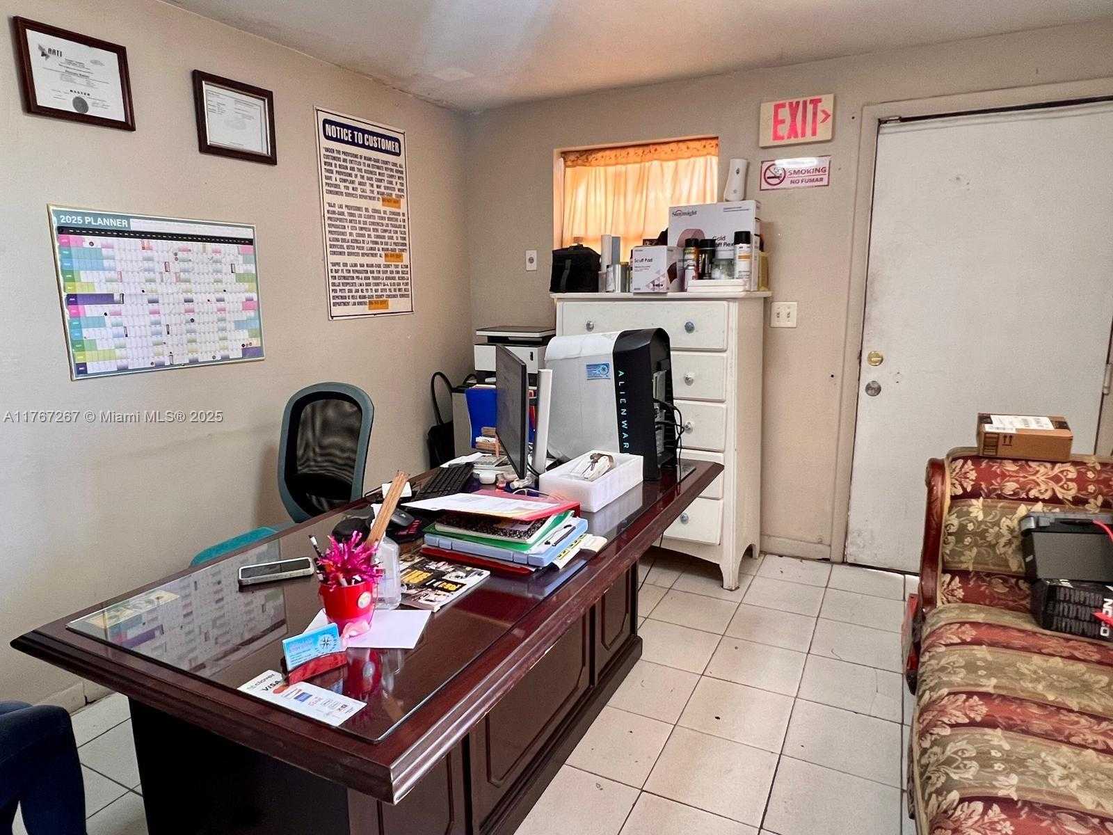 Small Image of BODY SHOP BUSINESS FOR SALE, Hialeah Number 14