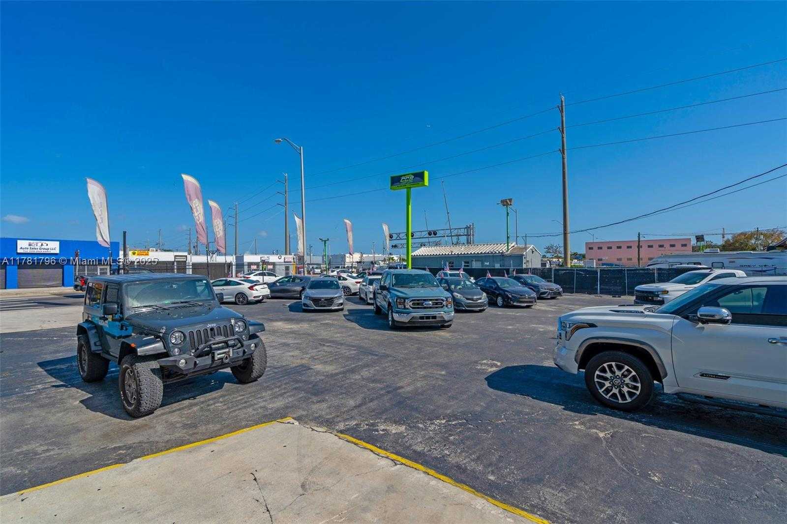 Small Image of 2300 NW 27TH AVE, Miami Number 23