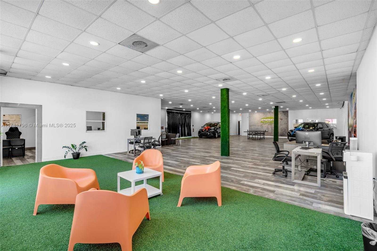 Small Image of 2300 NW 27TH AVE, Miami Number 5