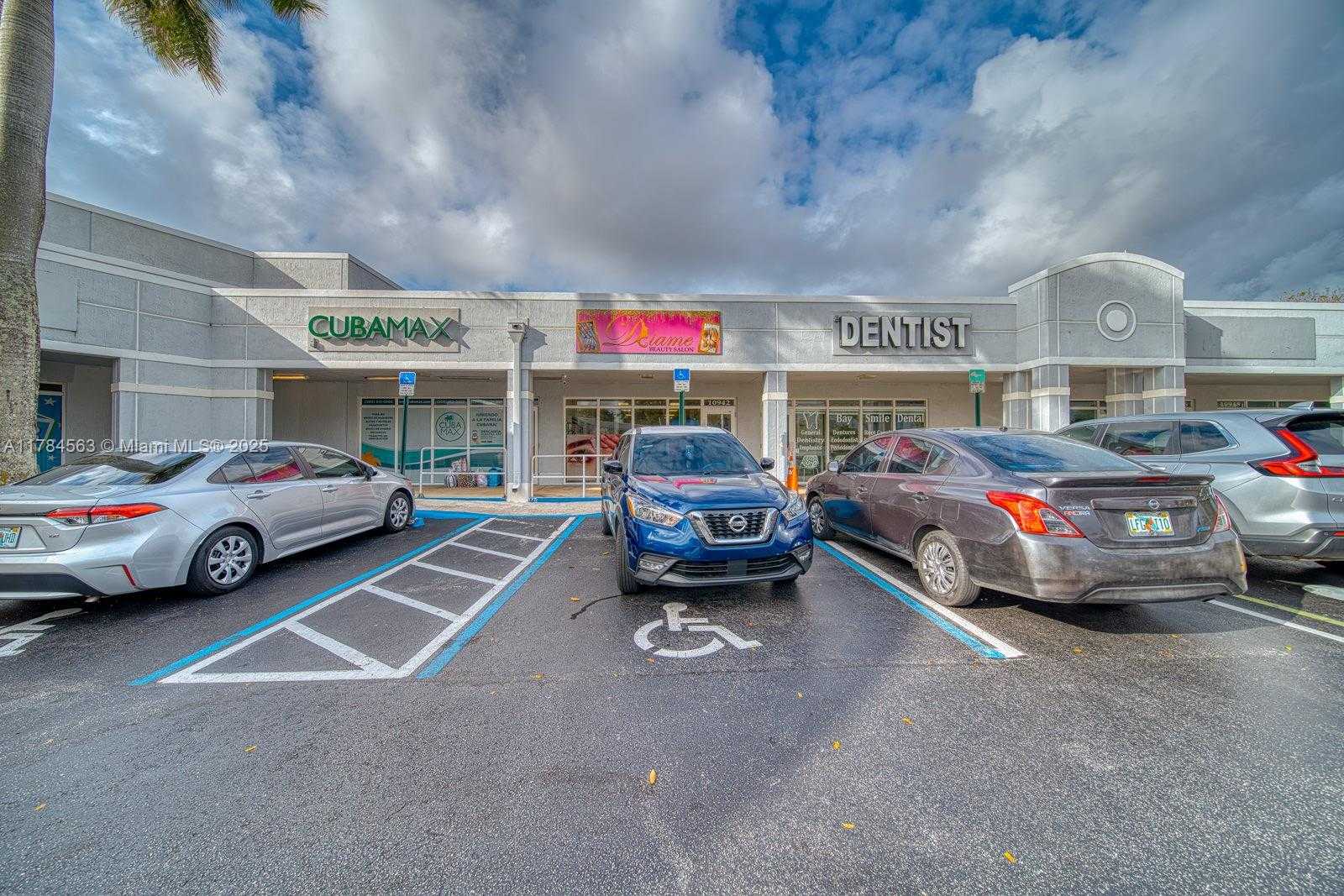 Small Image of BEAUTY SALON FOR SALE - EUREKA & FL TURNPIKE III, Cutler Bay Number 21