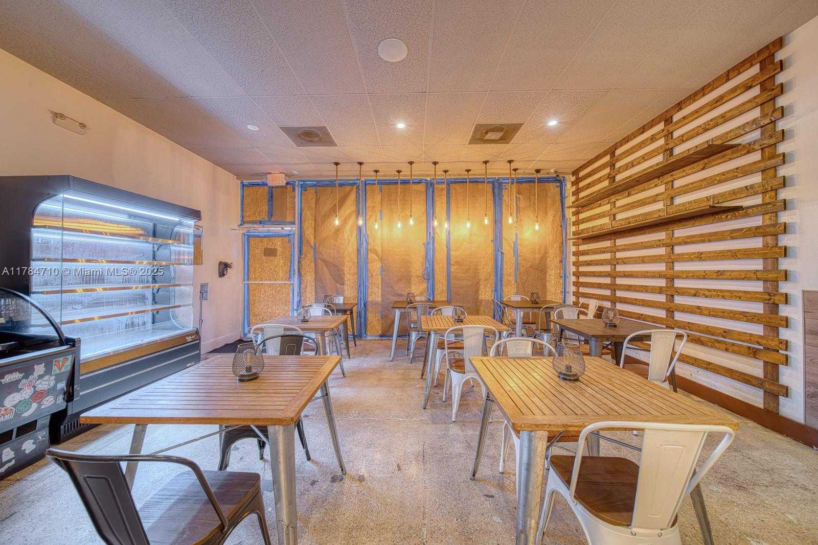 Small Image of IN NORTH MIAMI BEACH, North Miami Beach Number 9