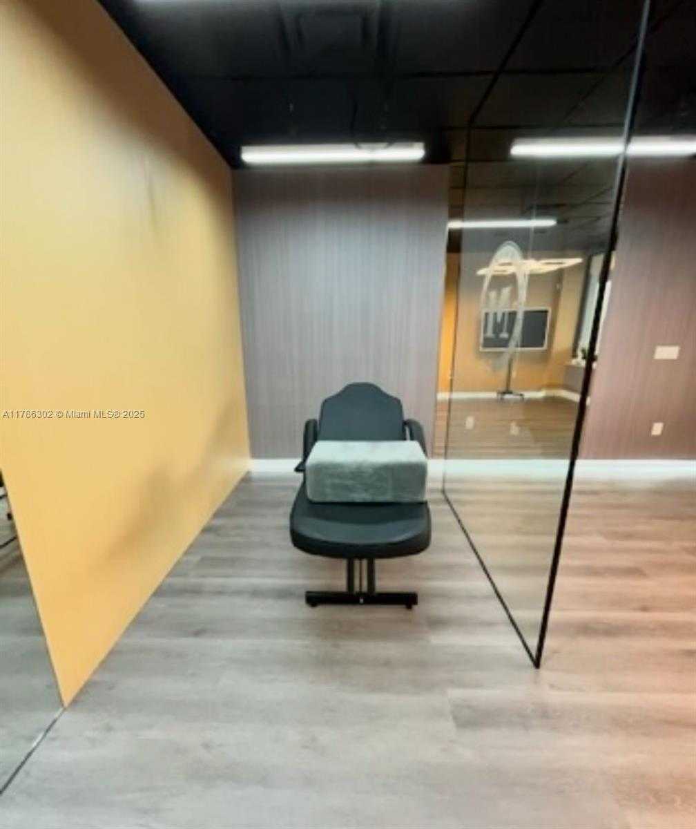 Small Image of CONFIDENTIAL, West Miami Number 4