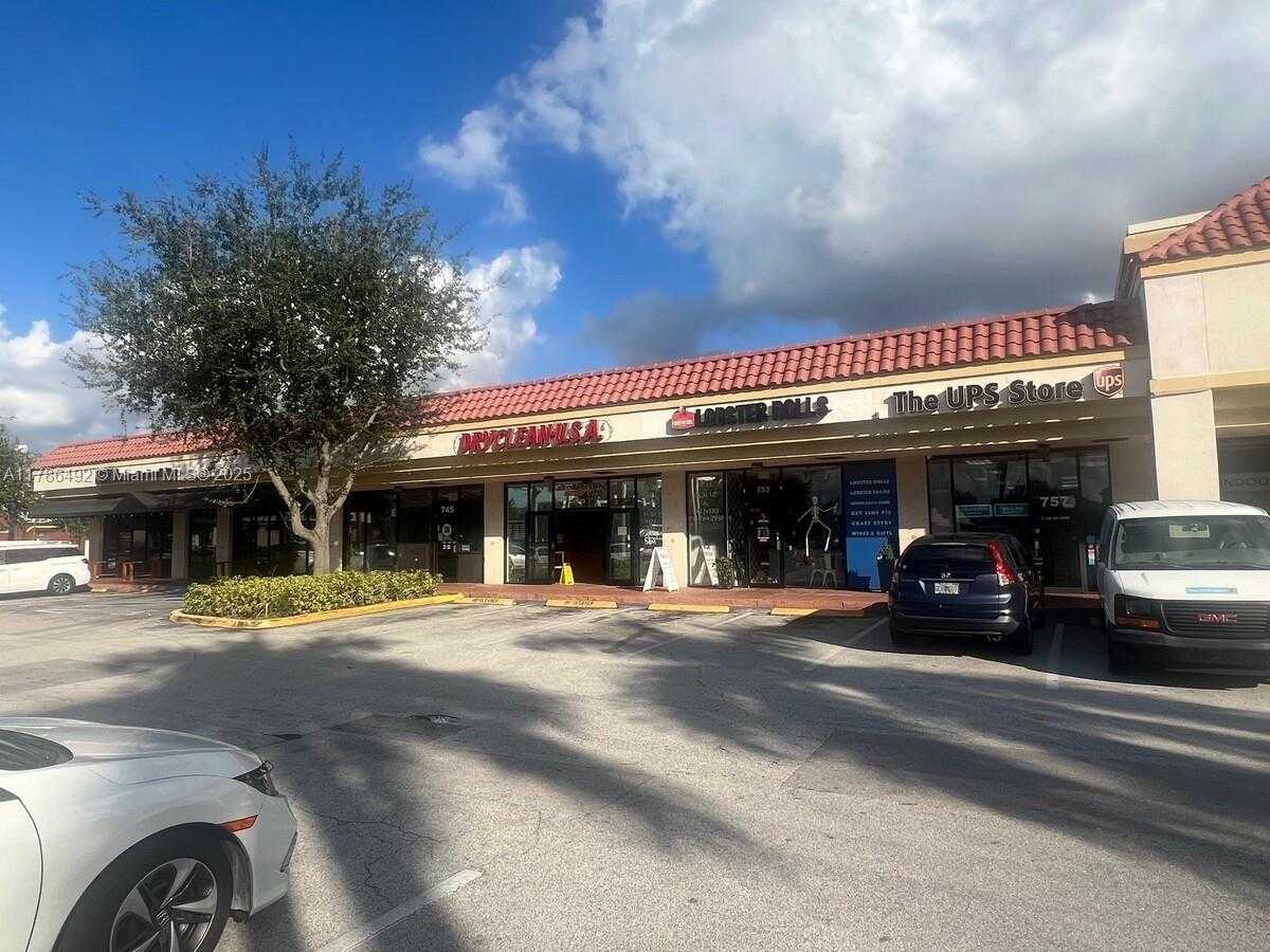 Small Image of 753 SOUTH EAST 17TH STREET, Fort Lauderdale Number 2