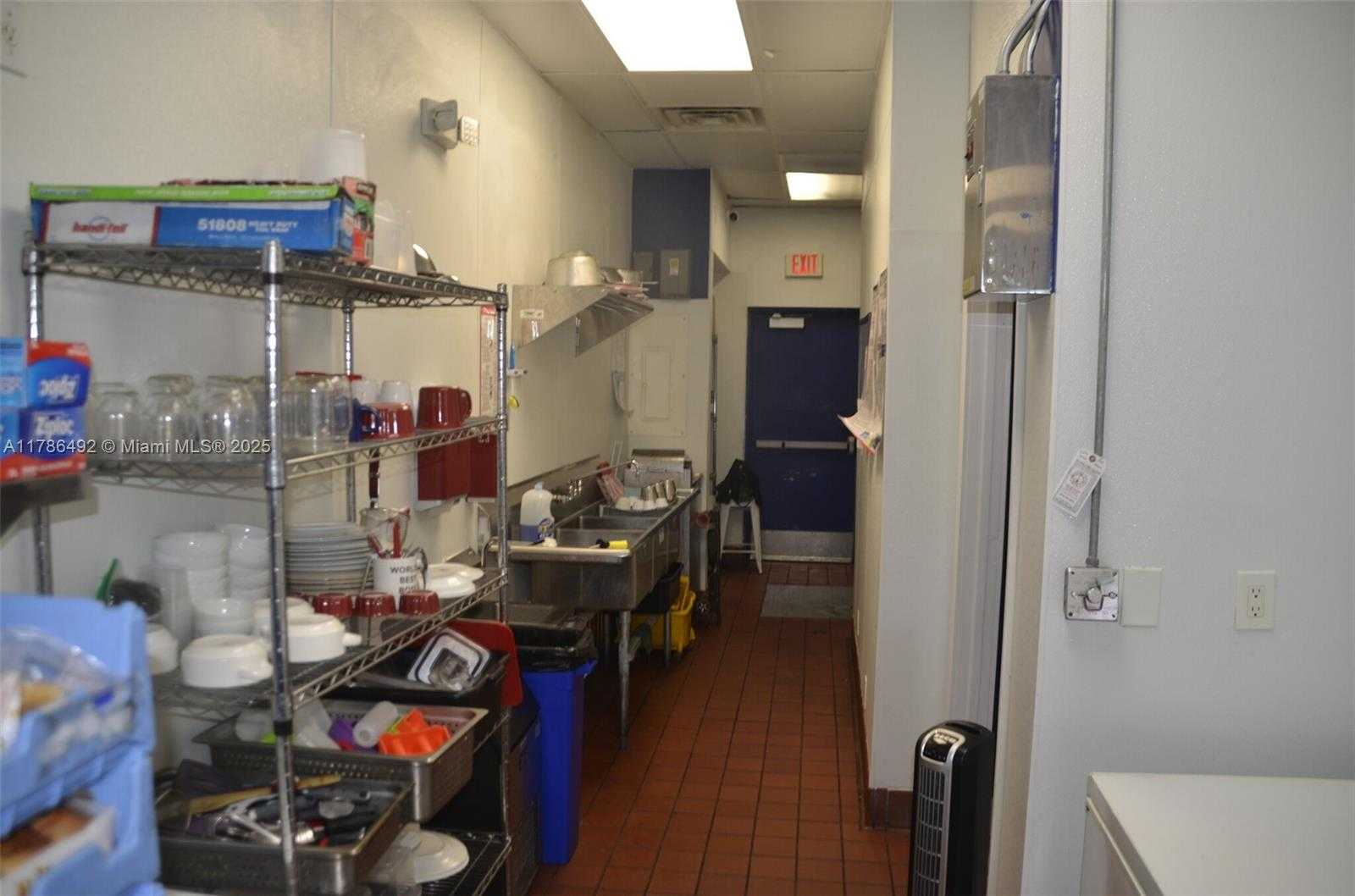 Small Image of 753 SOUTH EAST 17TH STREET, Fort Lauderdale Number 6