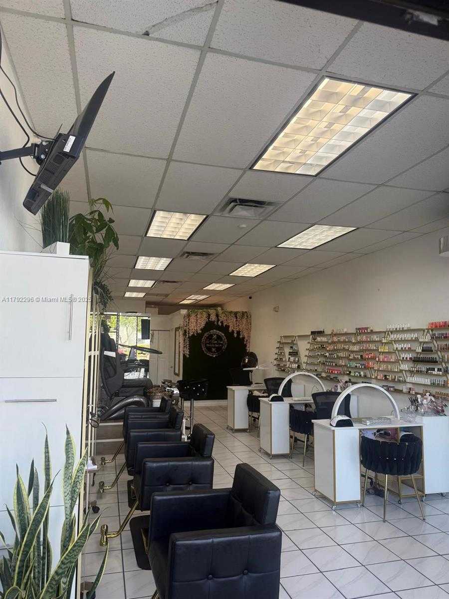 Small Image of 6450 WEST FLAGLER ST, Miami Number 11