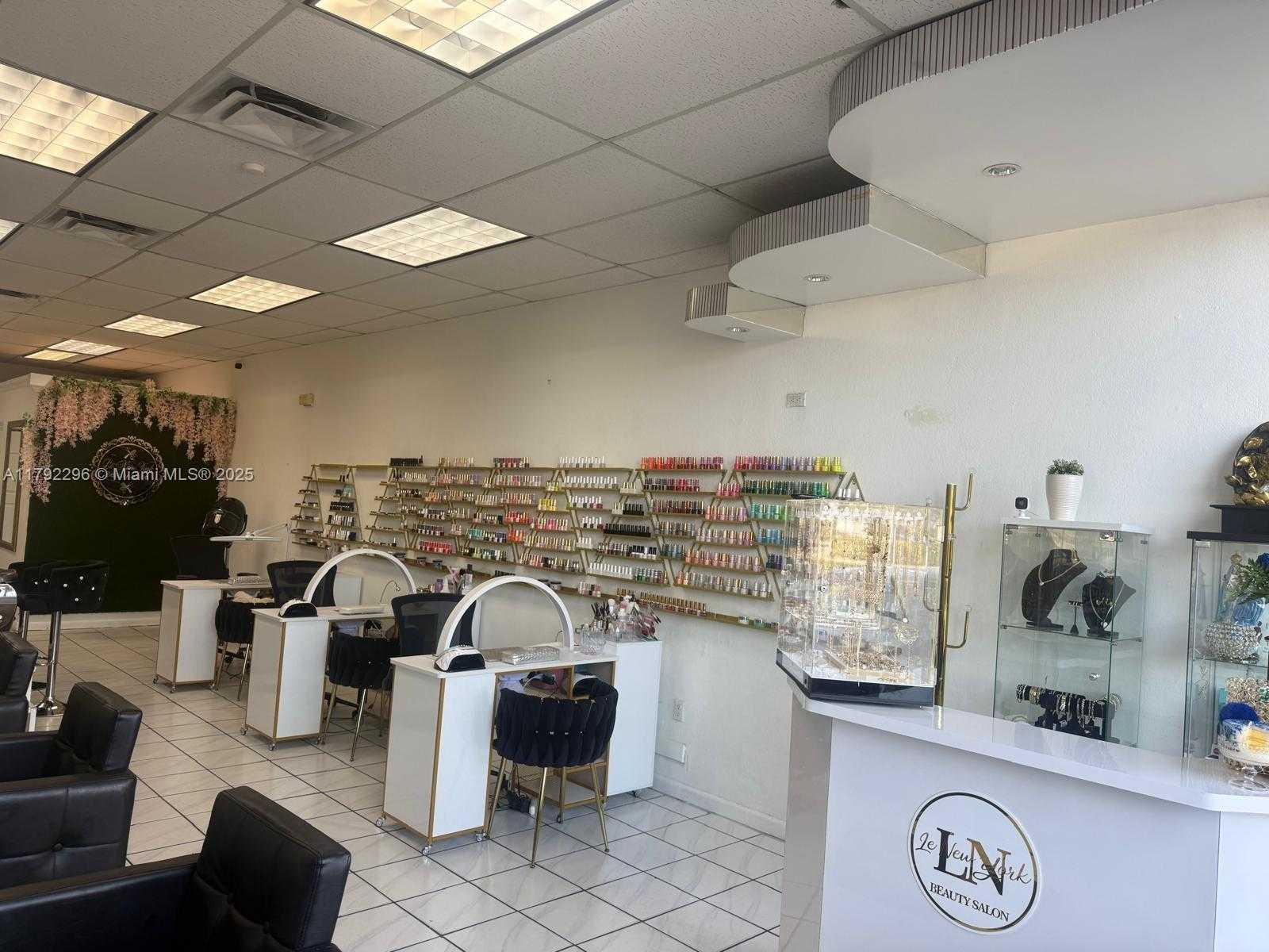 Small Image of 6450 WEST FLAGLER ST, Miami Number 14