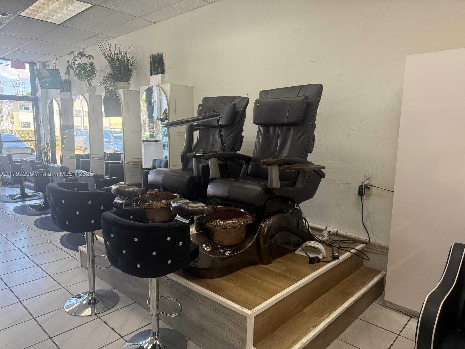 Small Image of 6450 WEST FLAGLER ST, Miami Number 20