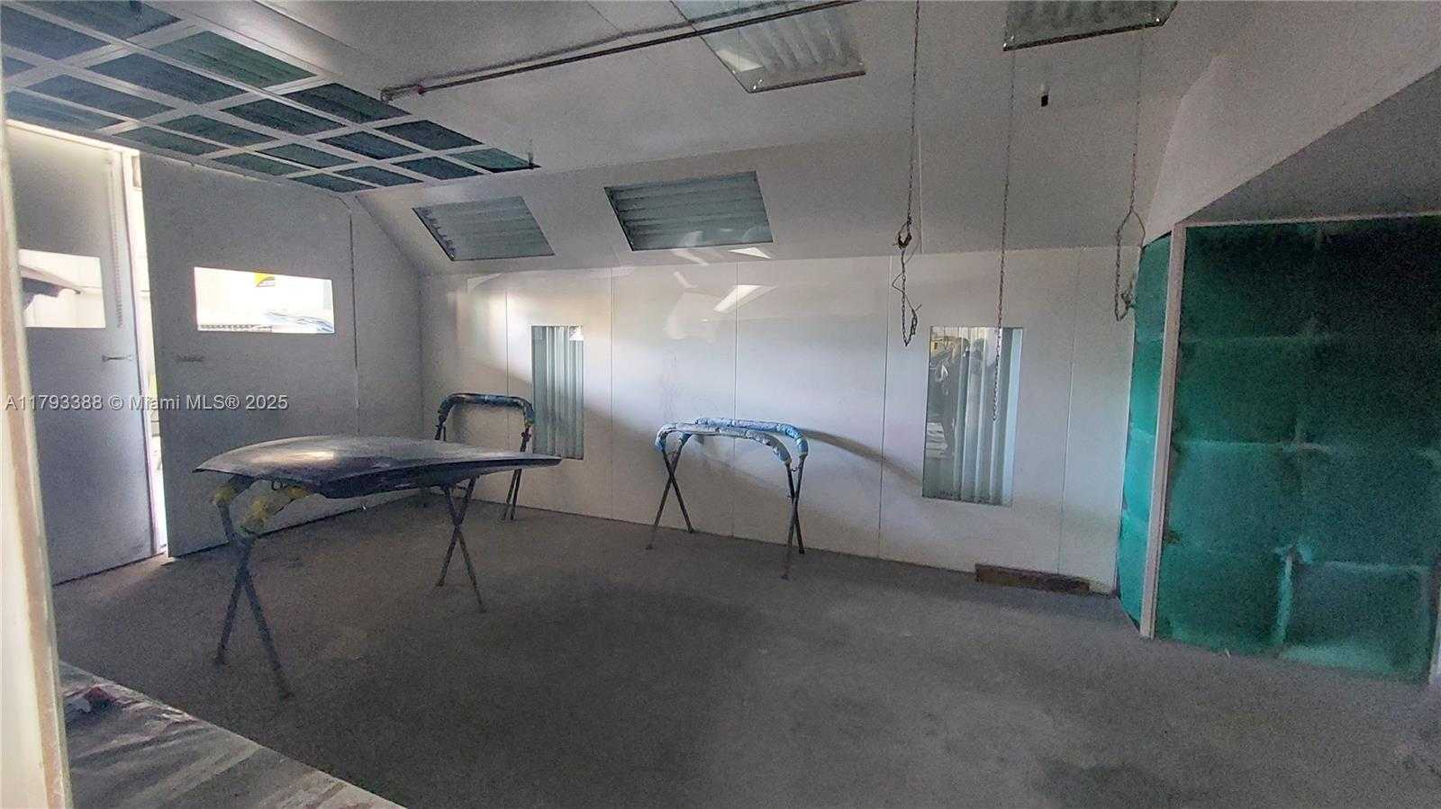 Small Image of 2031 SOUTH WEST 70TH AVE, #C-12, Davie Number 5