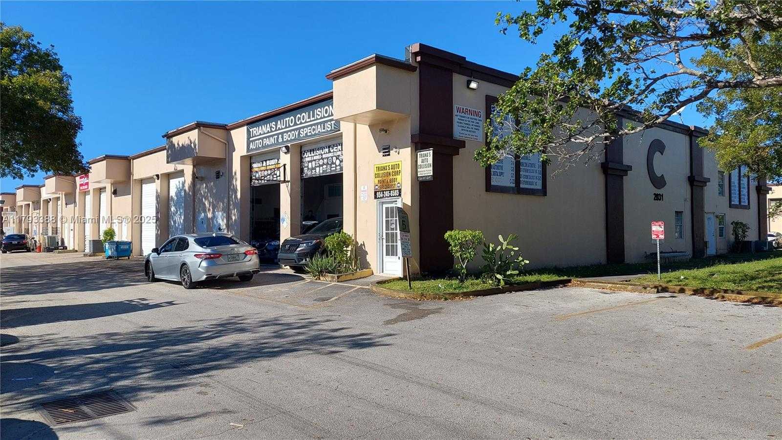 Small Image of 2031 SOUTH WEST 70TH AVE, #C-12, Davie Number 6
