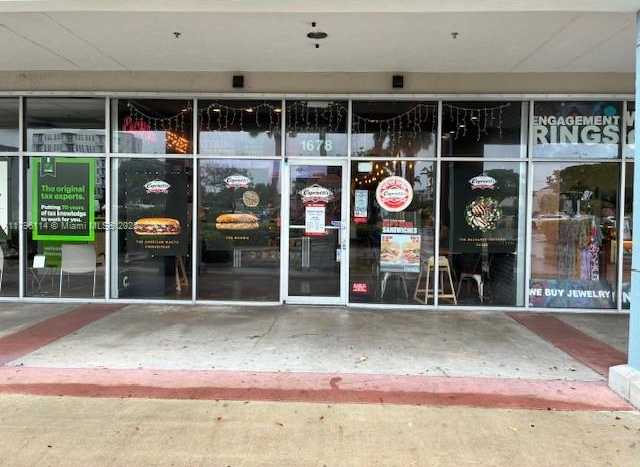 Small Image of 1678 NORTH EAST SUBSHOP, North Miami Beach Number 24