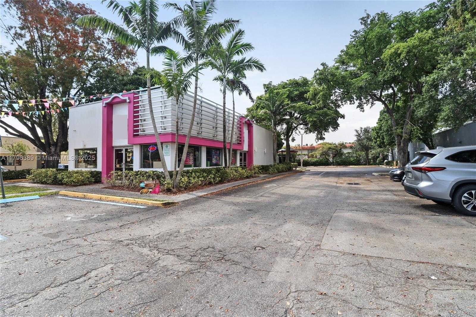 Small Image of Pompano Beach Number 6