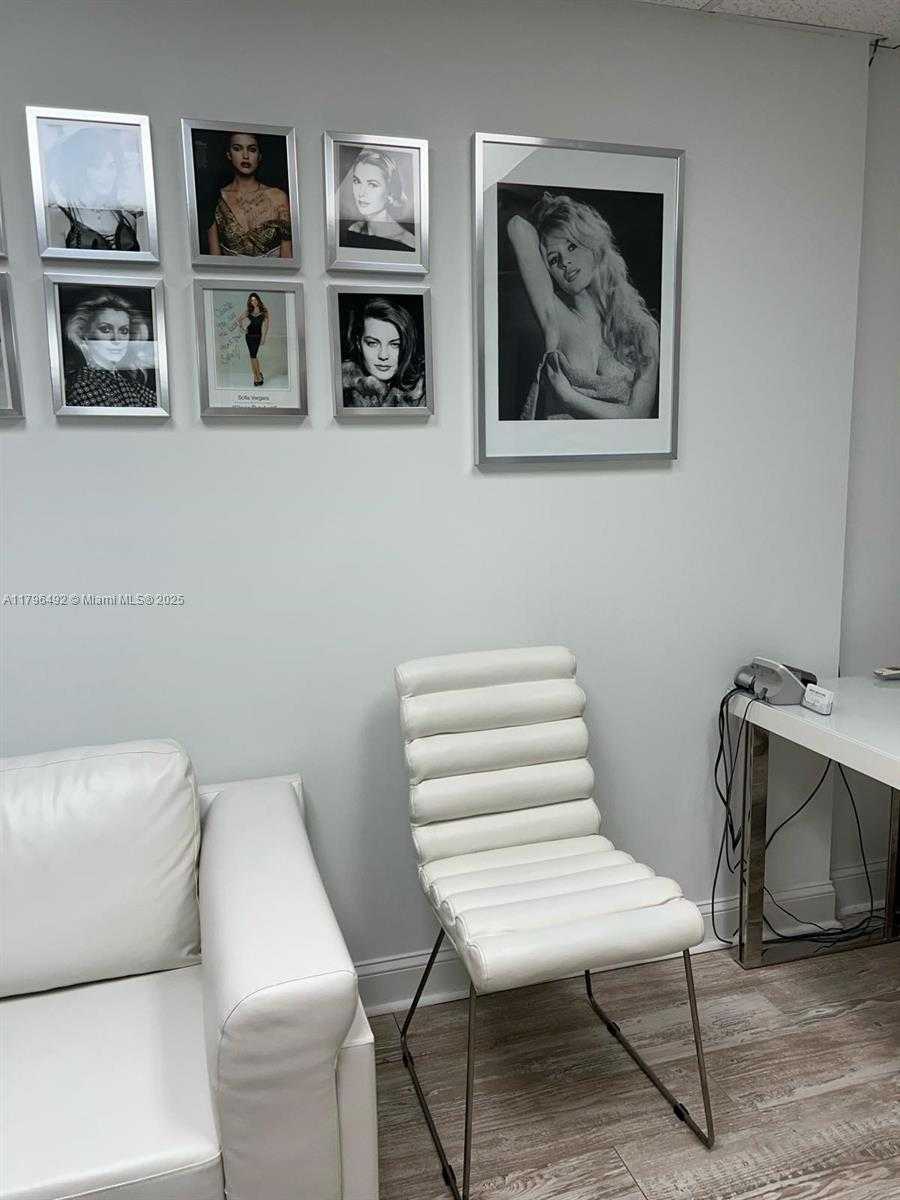Small Image of MED SPA, West Palm Beach Number 15
