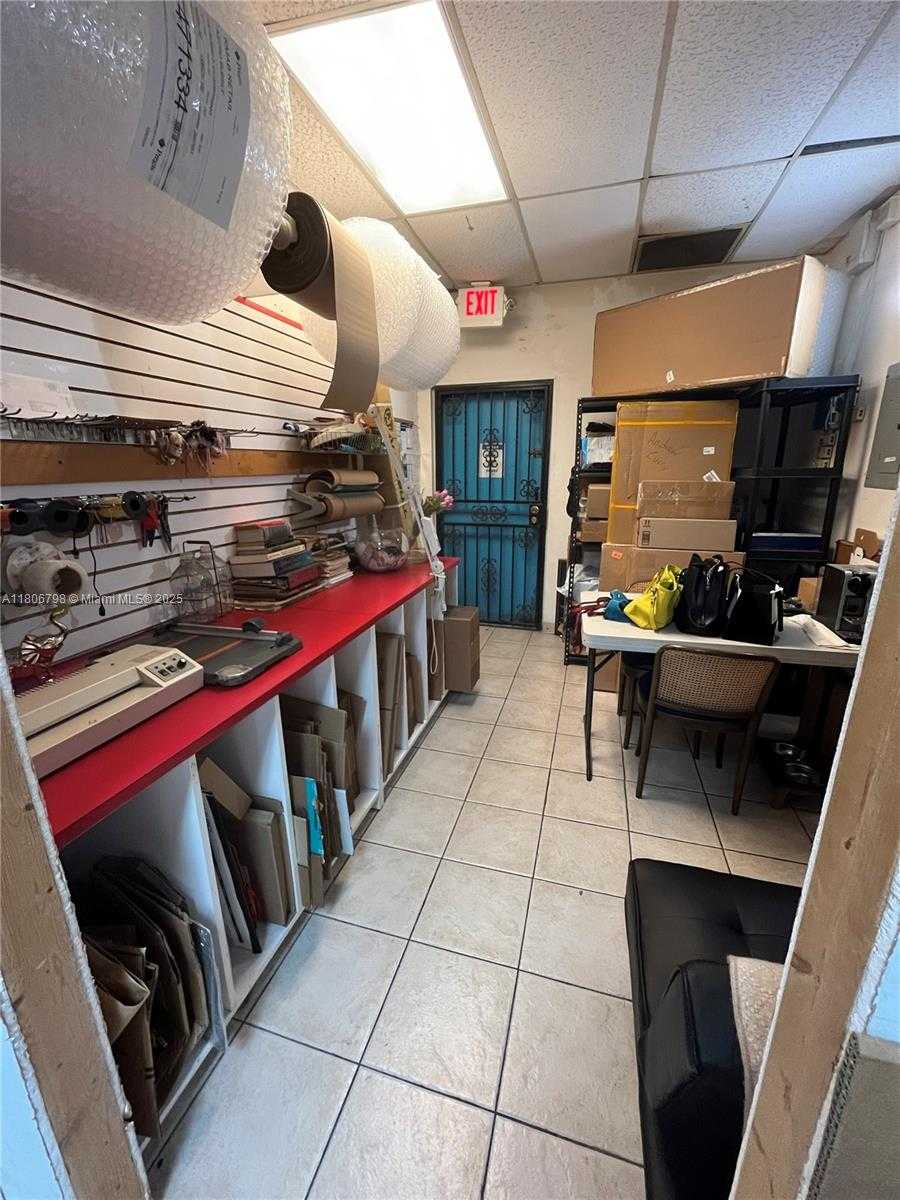 Small Image of WEST 16TH AVE, Hialeah Number 8