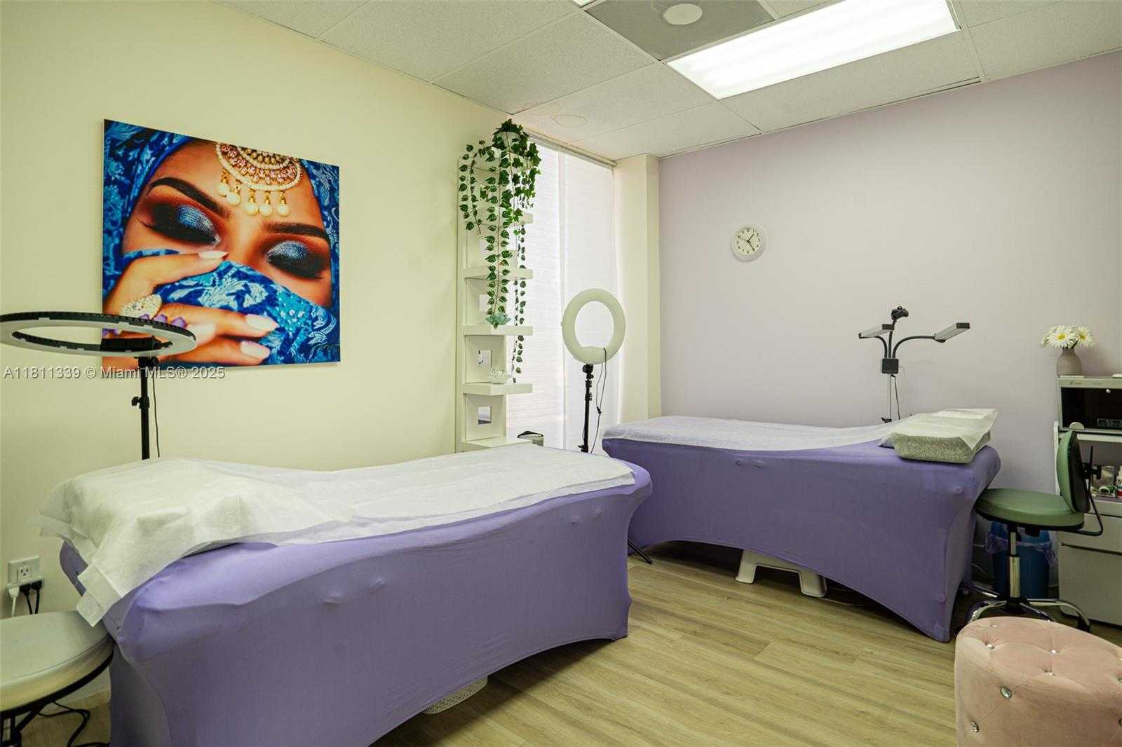 Small Image of Hallandale Beach Number 6