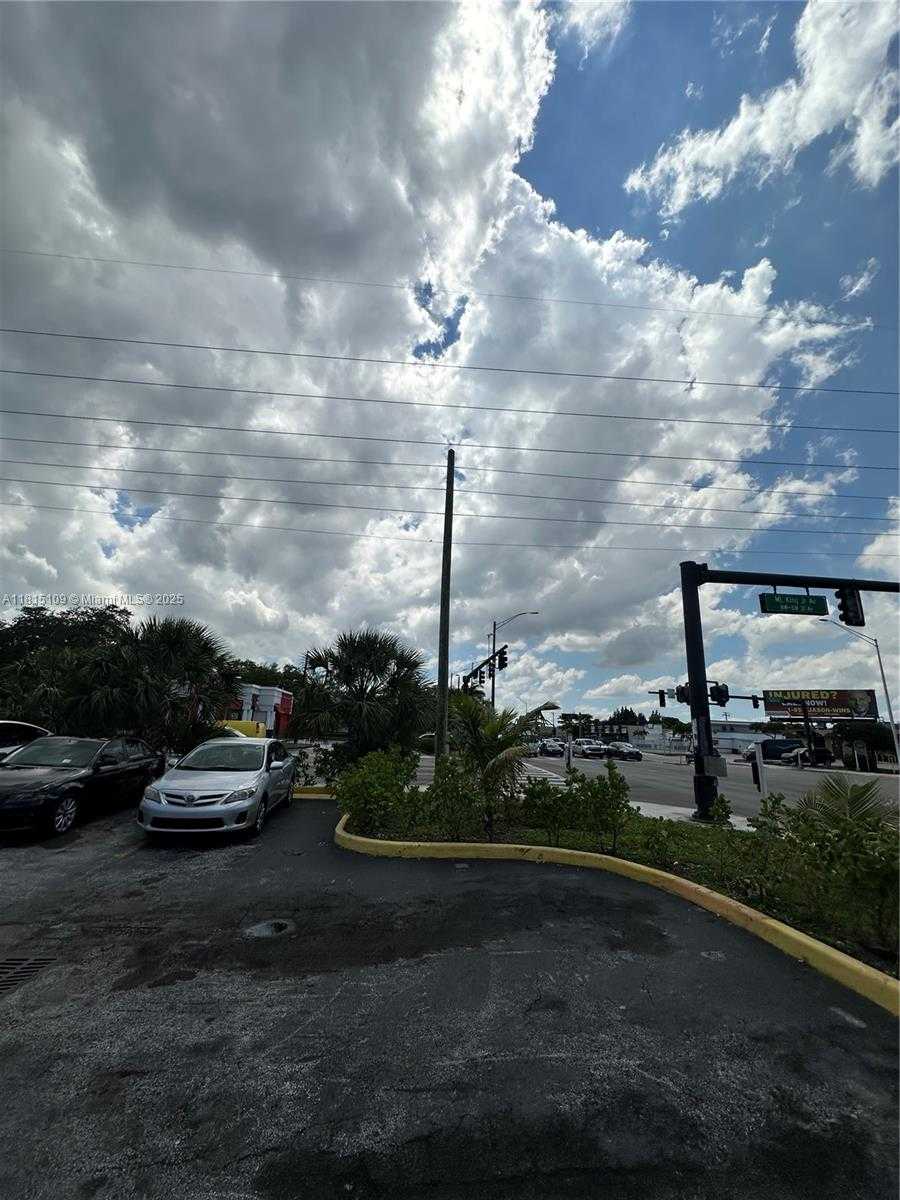 Imagen de Pequeño Objeto