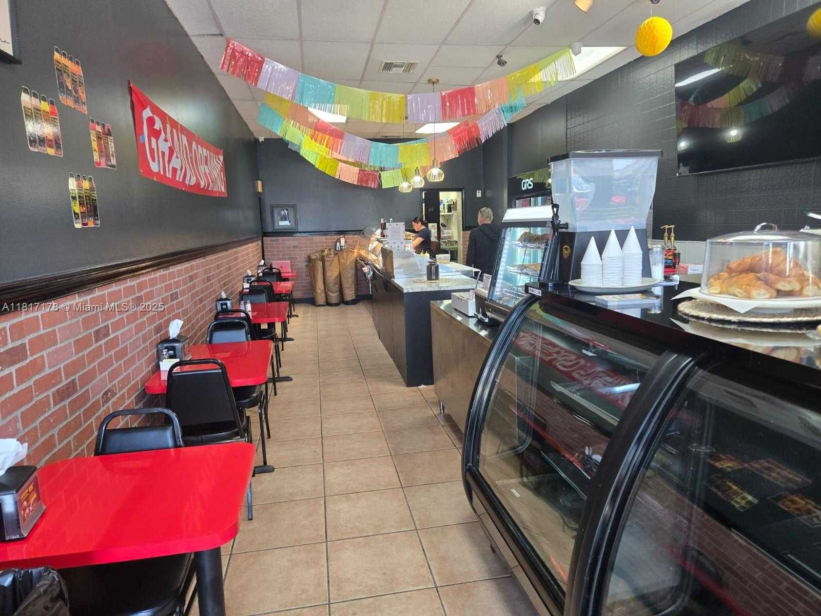 Small Image of 1426 WEST 49 ST, Hialeah Number 14