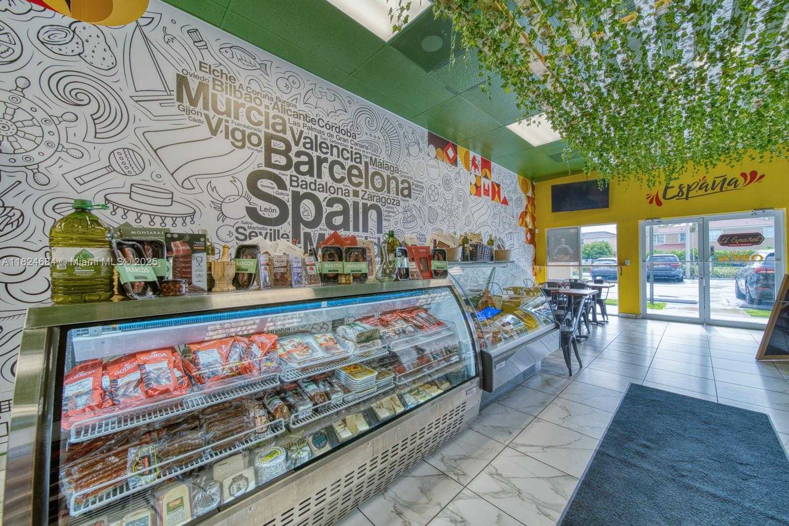 Small Image of FOR SALE IN KENDALL, Miami Number 2