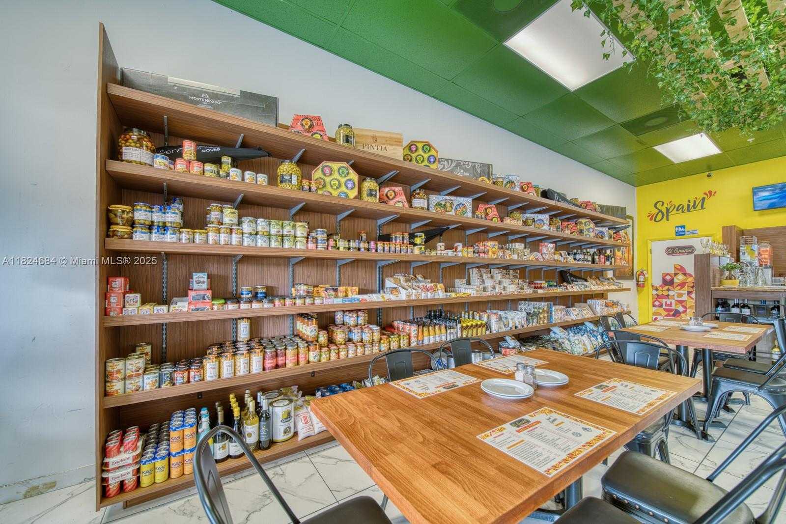 Small Image of FOR SALE IN KENDALL, Miami Number 8