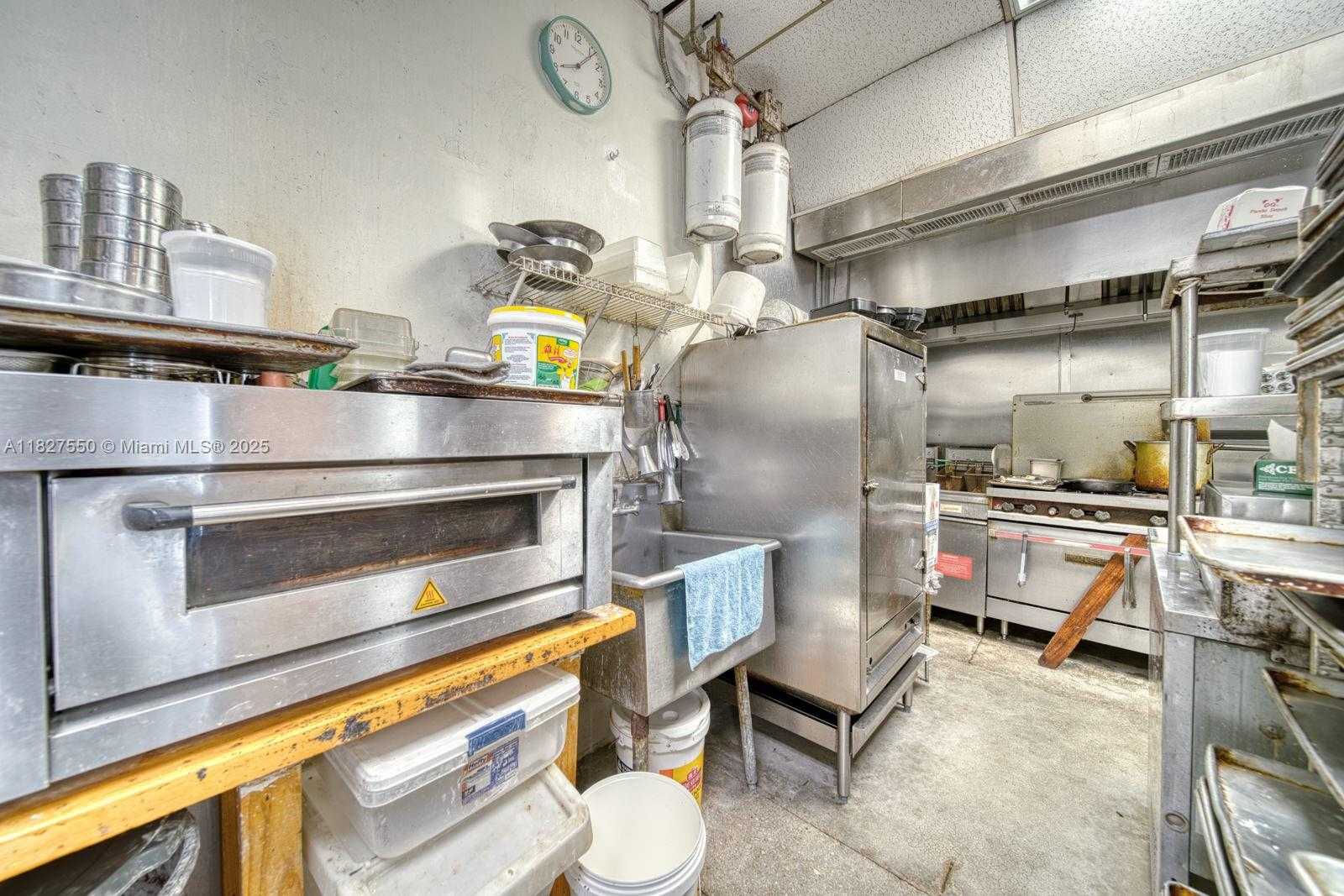 Small Image of RESTAURANT FOR SALE IN SUNRISE, Sunrise Number 22