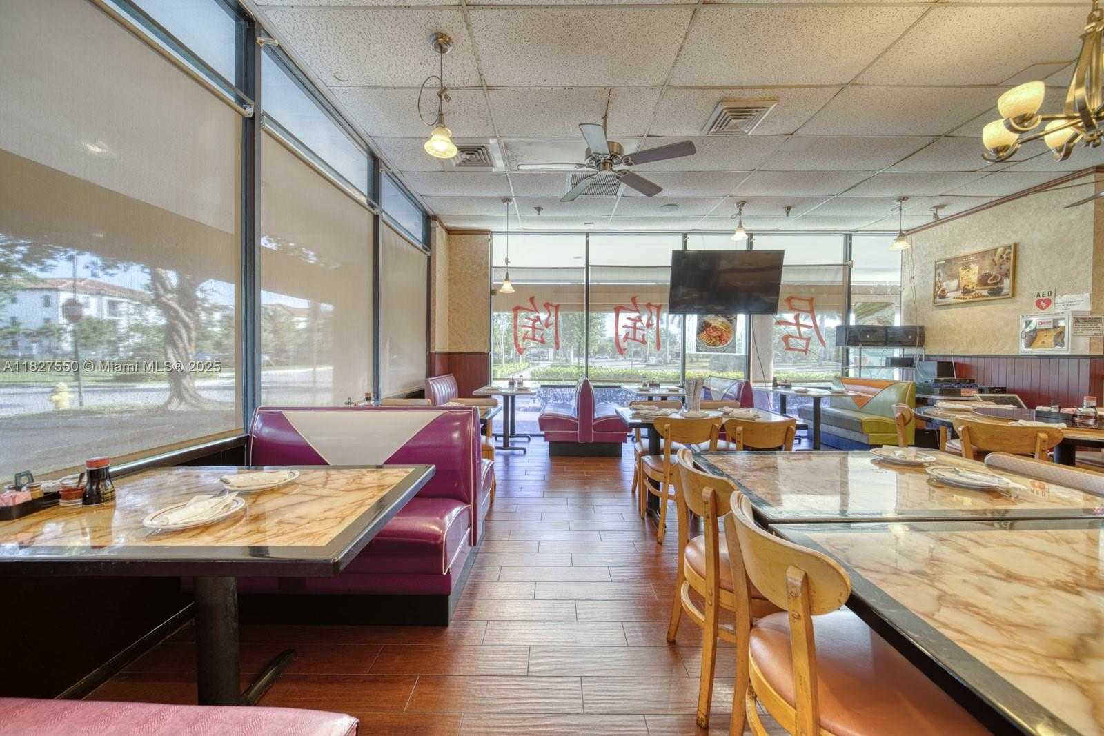 Small Image of RESTAURANT FOR SALE IN SUNRISE, Sunrise Number 5