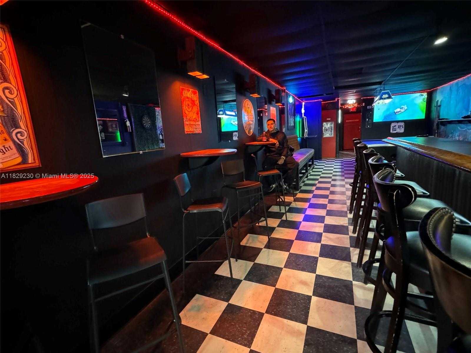Small Image of North Miami Number 5