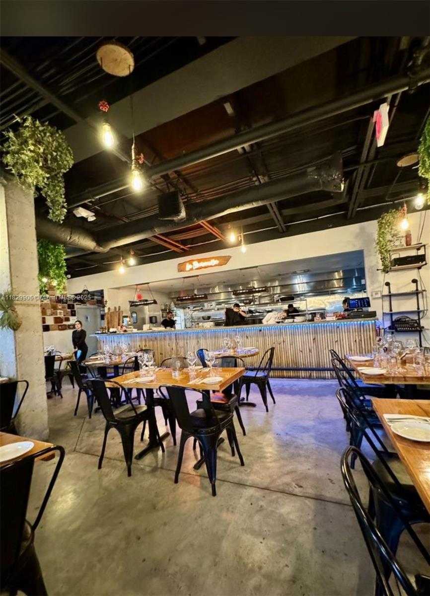 Small Image of 7755 WEST 4TH AVE, Hialeah Number 8