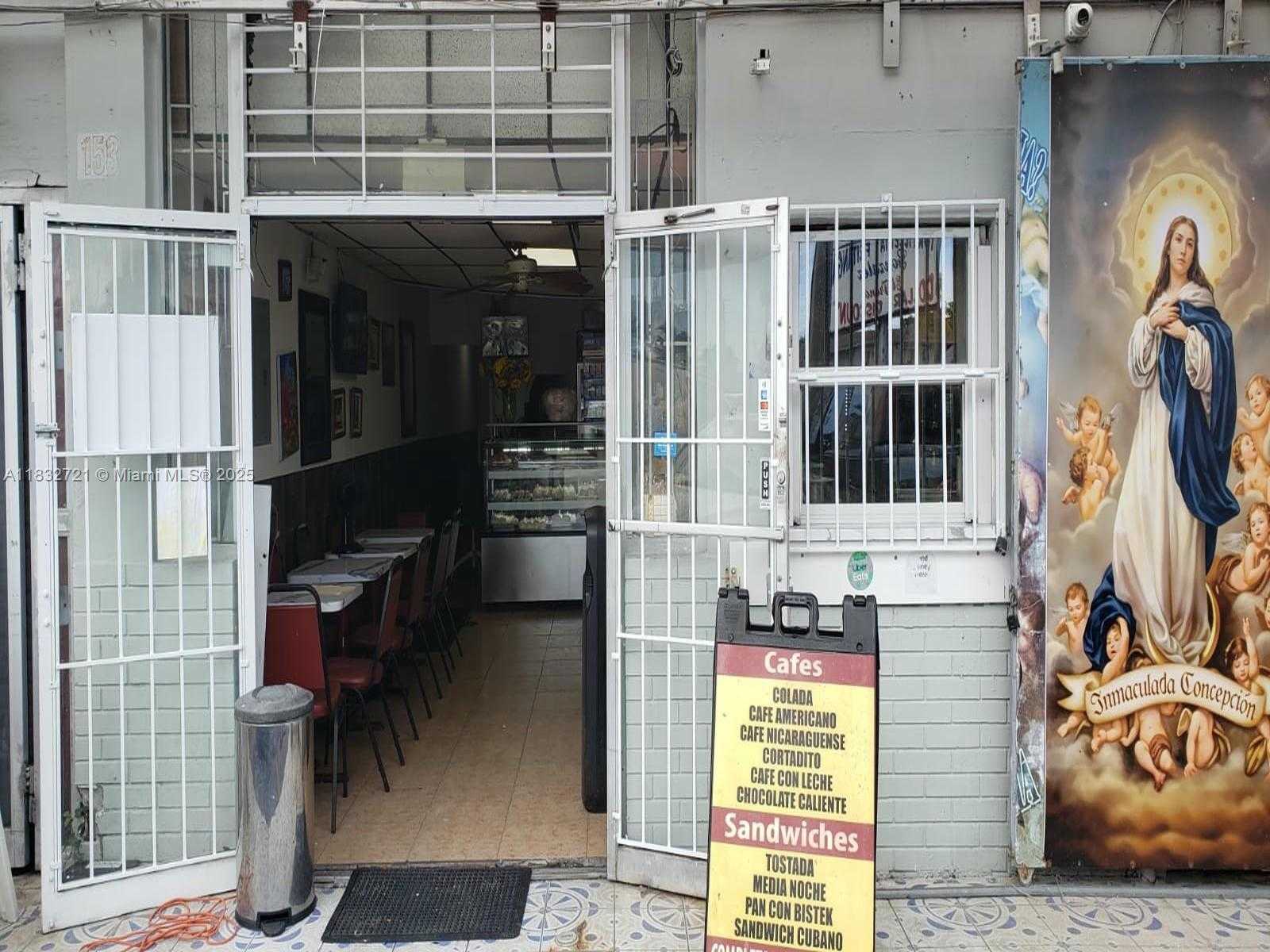 Small Image of 153 W 21ST ST, Hialeah Number 3