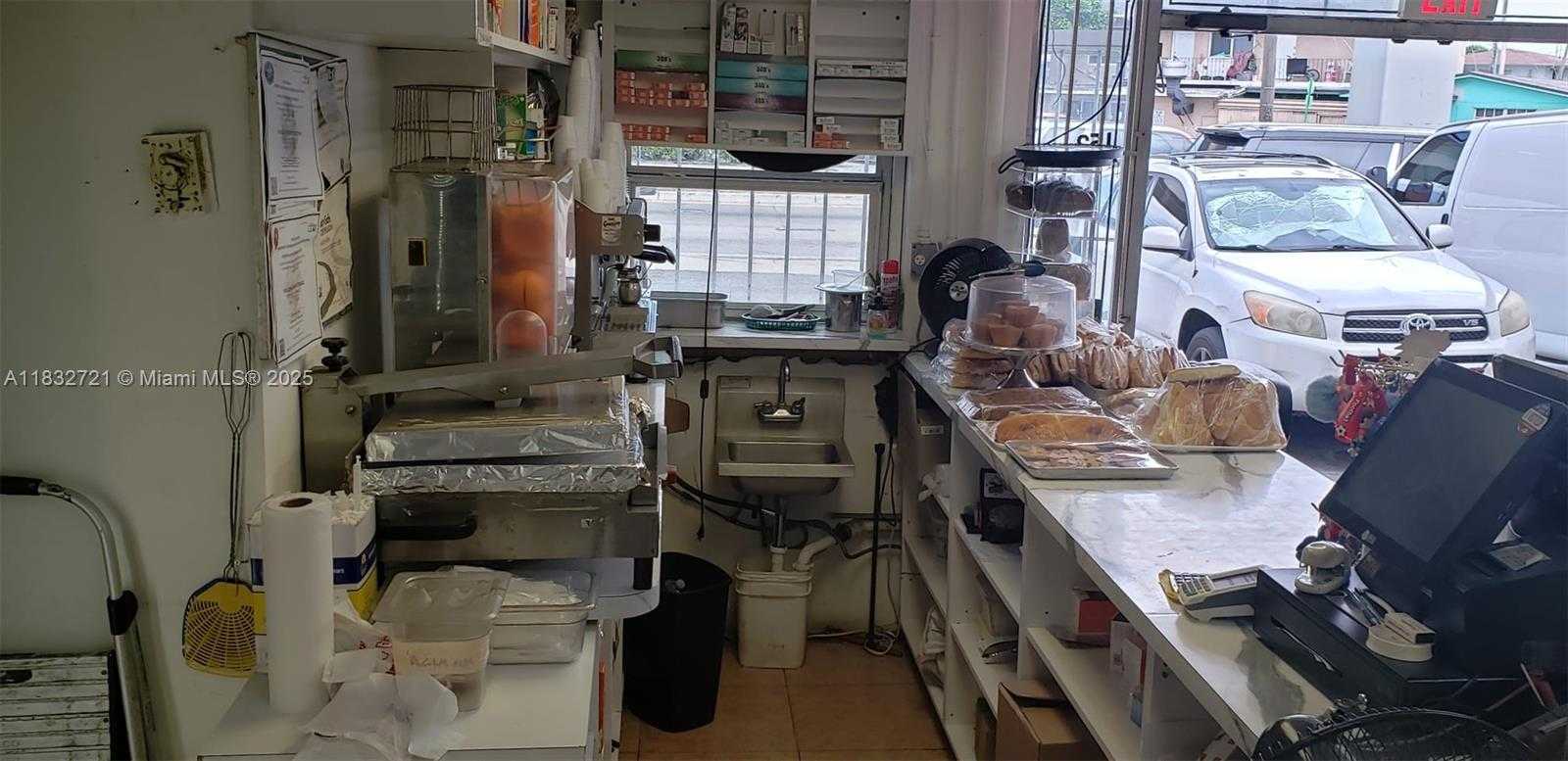 Small Image of 153 W 21ST ST, Hialeah Number 34