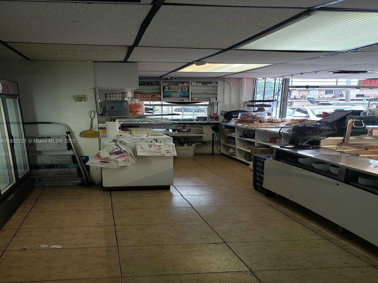 Small Image of 153 W 21ST ST, Hialeah Number 41