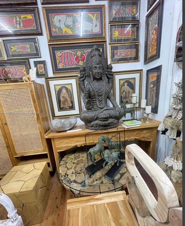 Small Image of Miami Number 7