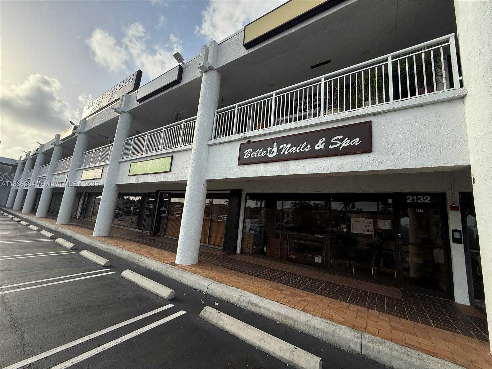 Small Image of 2132 NORTH EAST 123 ST, North Miami Number 11