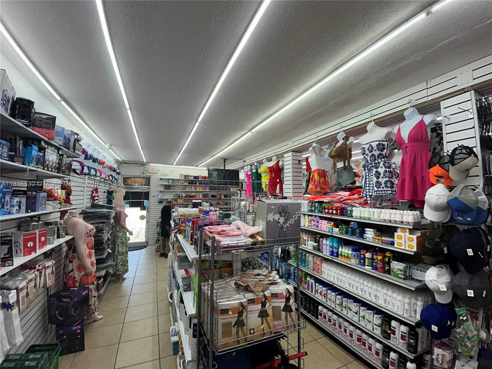 Small Image of EAST 4 AVE, Hialeah Number 5