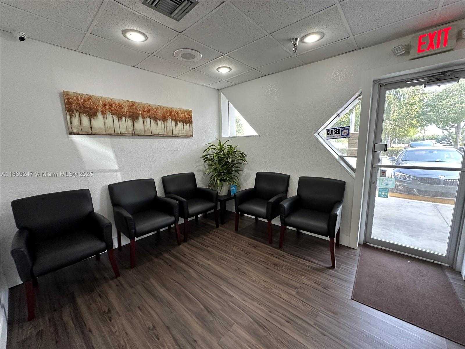 Small Image of 8278 SUNSET STRIP, Sunrise Number 3