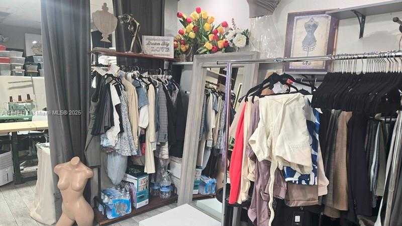 Small Image of 8275 WEST BROWARD BLVD, Plantation Number 10