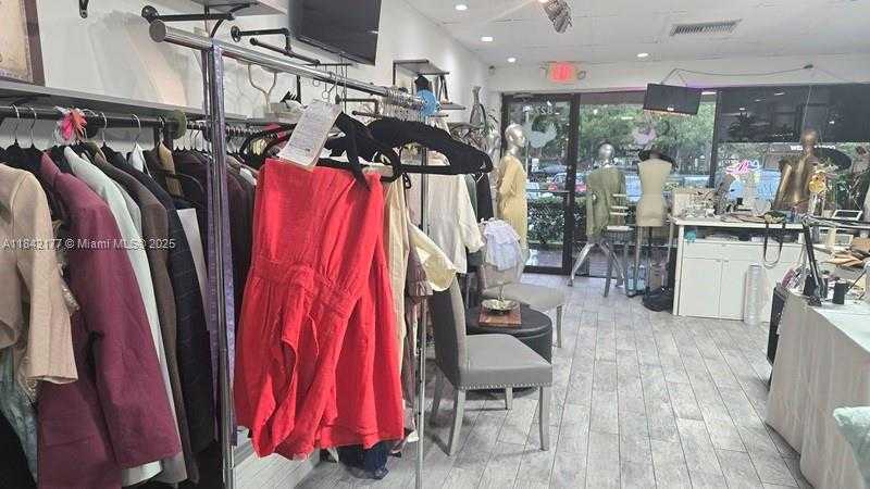Small Image of 8275 WEST BROWARD BLVD, Plantation Number 16