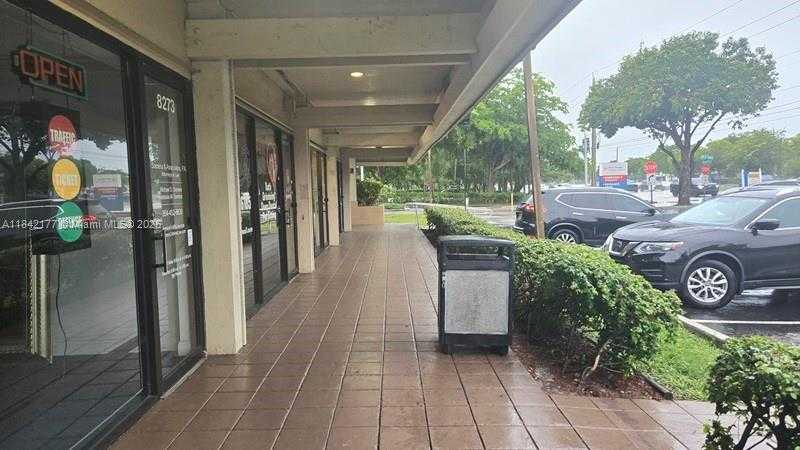 Small Image of 8275 WEST BROWARD BLVD, Plantation Number 3