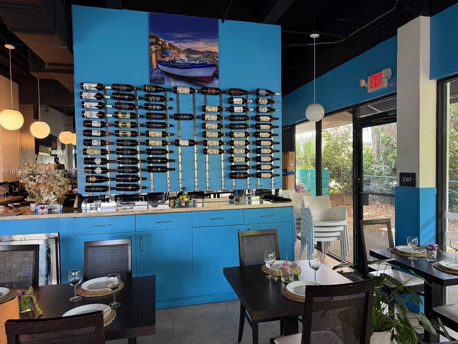 Small Image of 79 CONFIDENTIAL, Doral Number 12