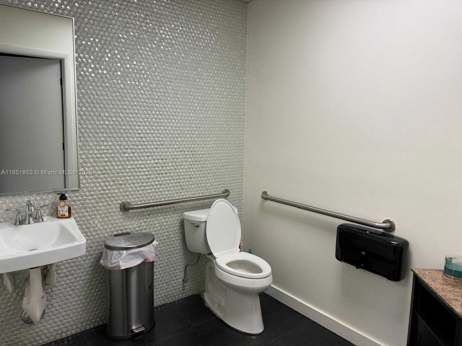 Small Image of 79 CONFIDENTIAL, Doral Number 8