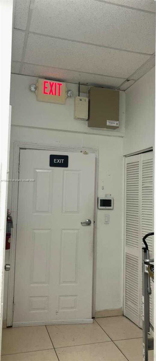 Small Image of 804 NORTH EAST 125TH ST, North Miami Number 5