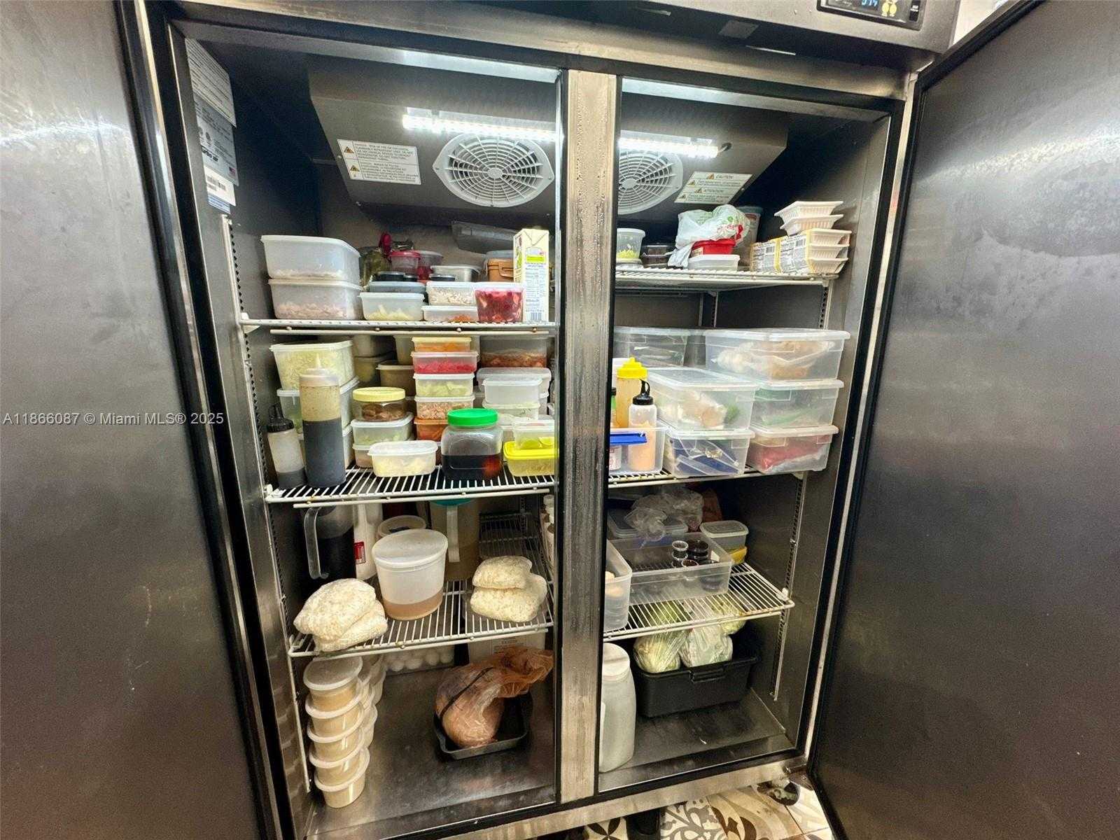 Small Image of WITH TERRACE FOR SALE NEAR DADELAND MALL, Kendall Number 18