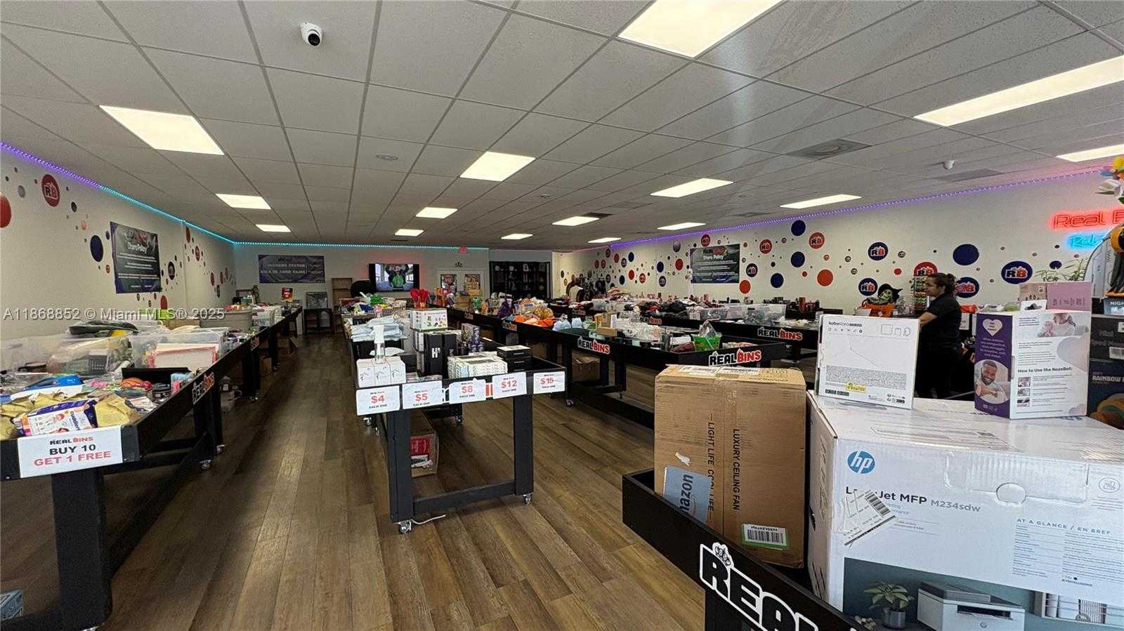 Small Image of 4559 N PINE ISLAND RD, Sunrise Number 3