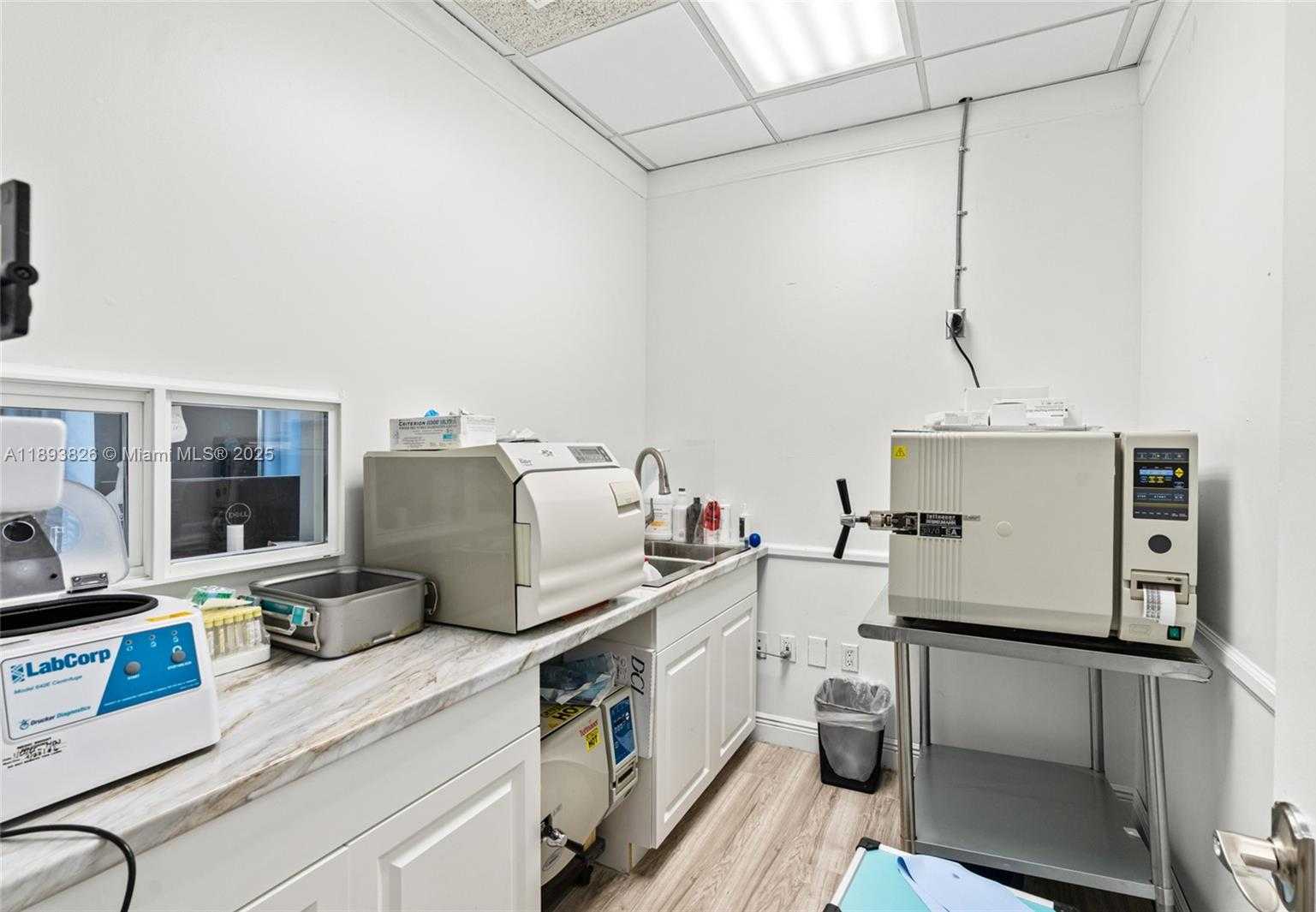 Small Image of South Miami Number 13