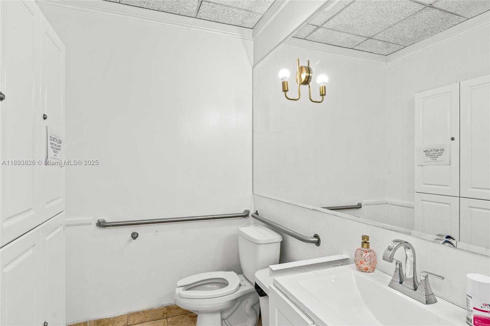 Small Image of South Miami Number 20