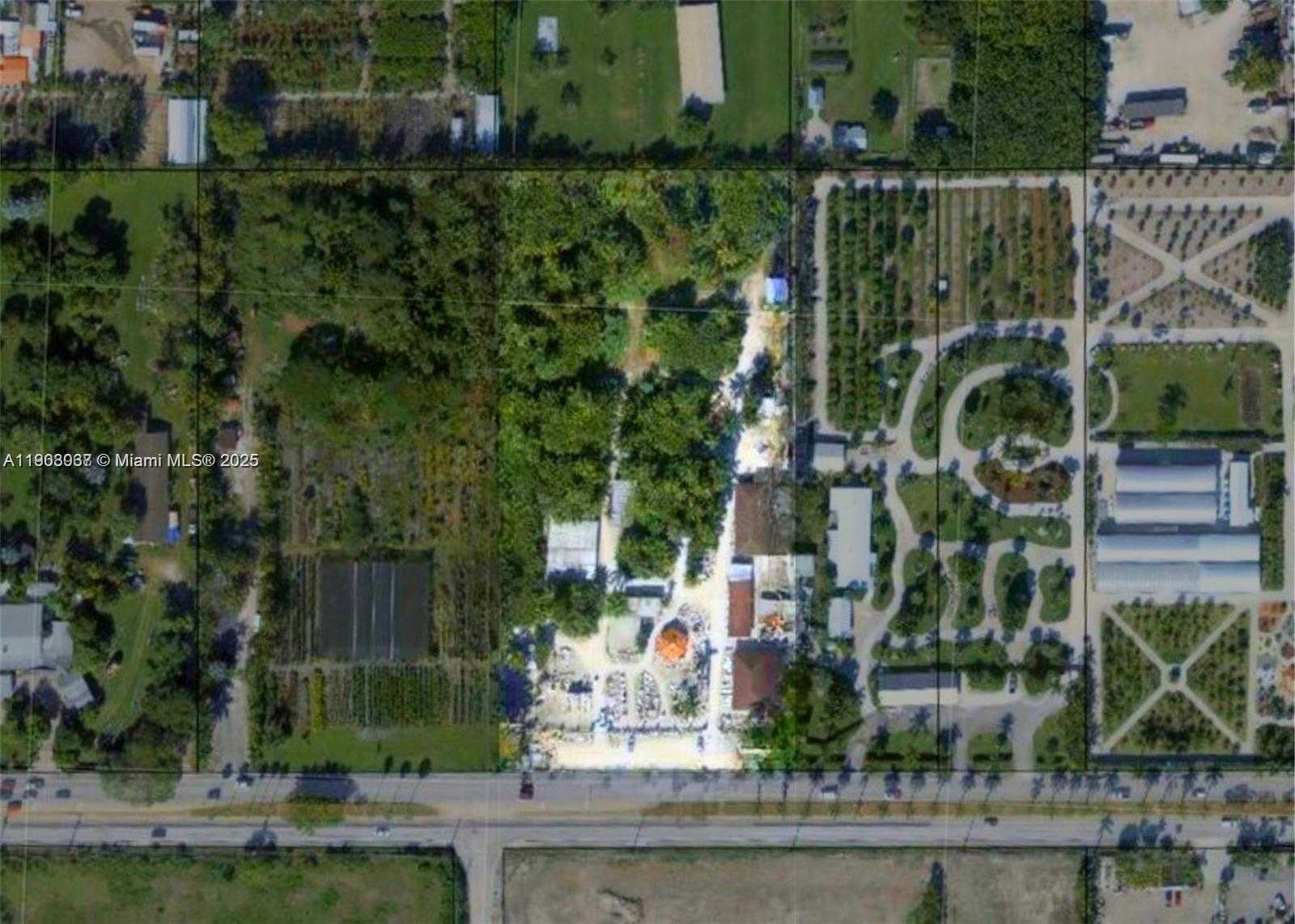 Small Image of 12475 SOUTH WEST 56TH ST, Miami Number 3