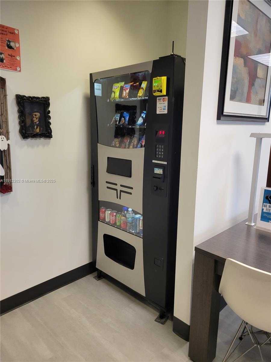 Small Image of 9160 FORUM CORPORATE PARKWAY, Fort Myers Number 16